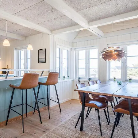 Holiday Henne Cxviii Holiday home Henne Strand
